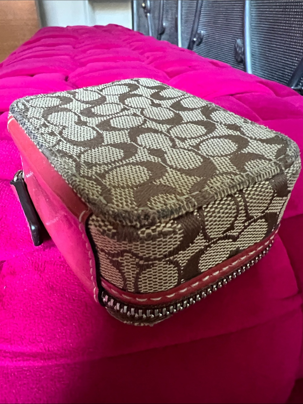 Coach Vintage Pill Case - Picture 9 of 12